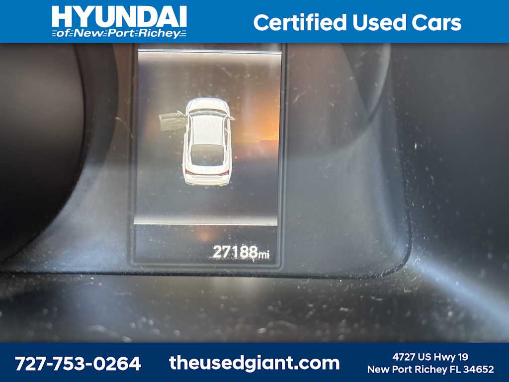 Thumbnail: 2023 Hyundai Elantra - 11