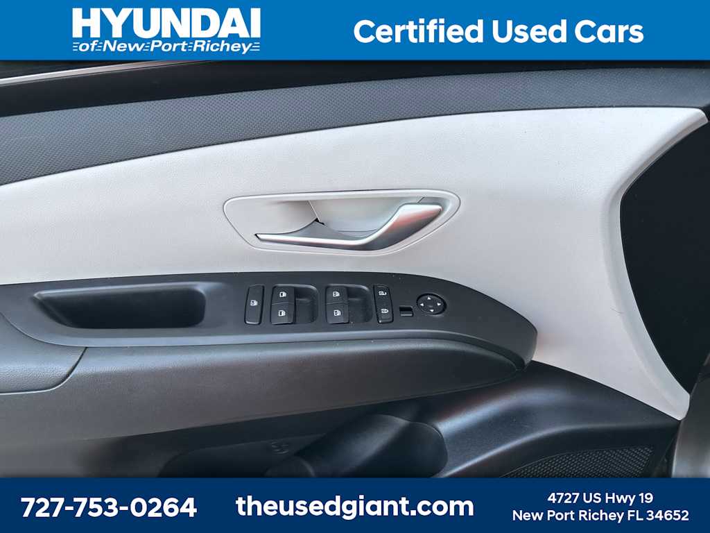 Thumbnail: 2022 Hyundai Tucson - 9