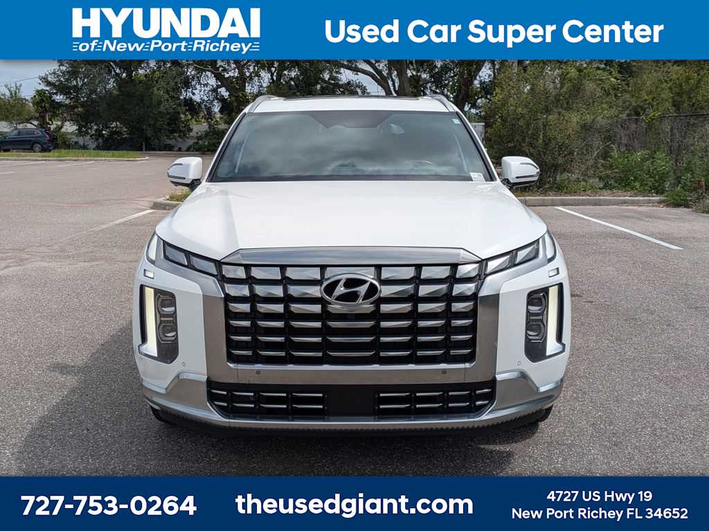 Thumbnail: 2023 Hyundai Palisade - 8