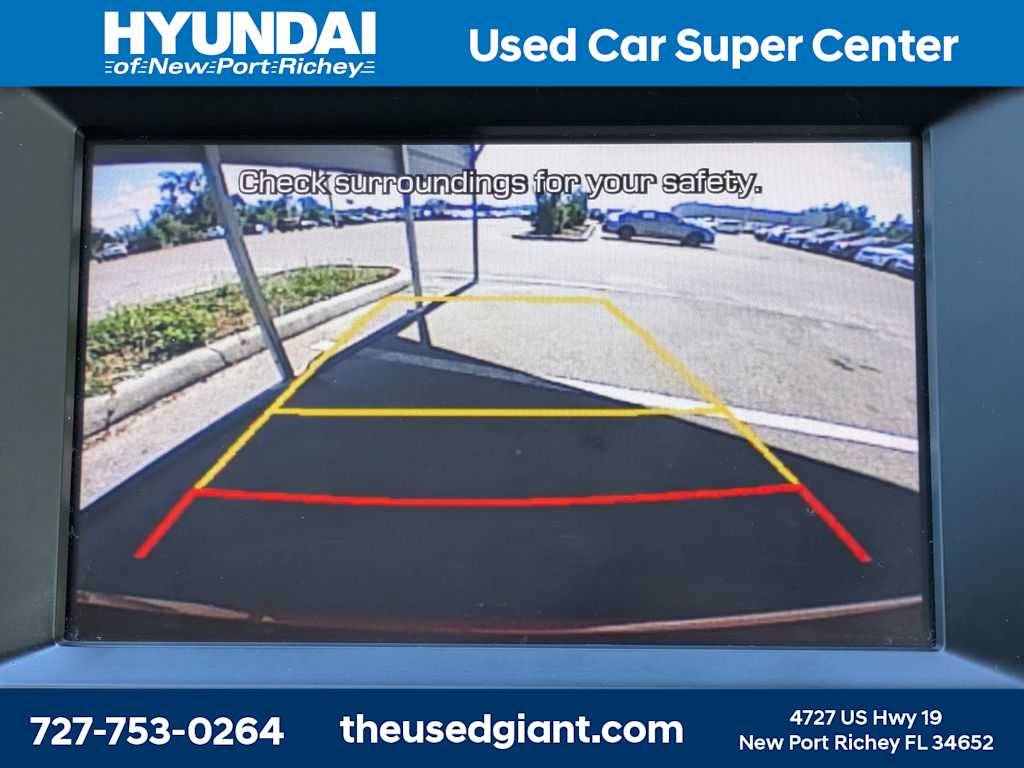 Thumbnail: 2017 Hyundai Elantra - 18