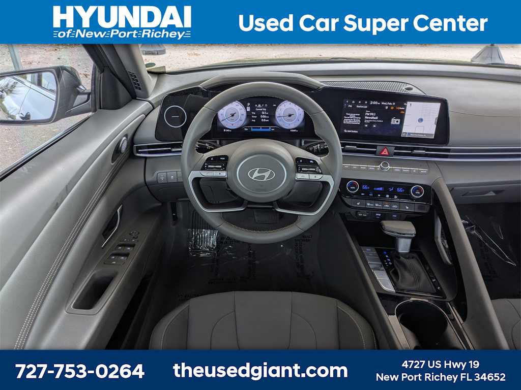 Thumbnail: 2025 Hyundai Elantra - 16