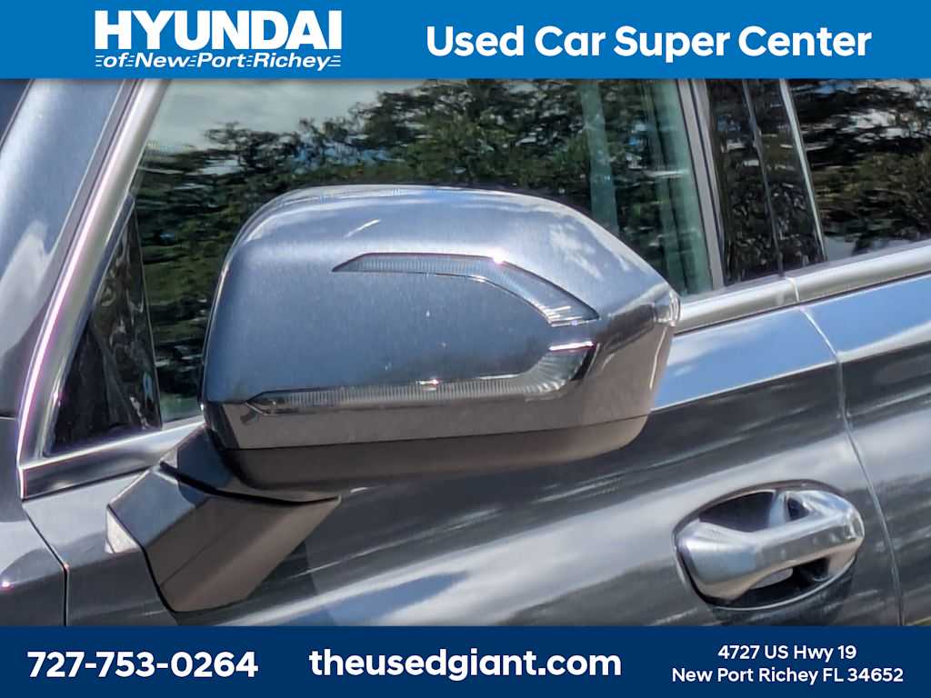 Thumbnail: 2024 Hyundai Palisade - 10