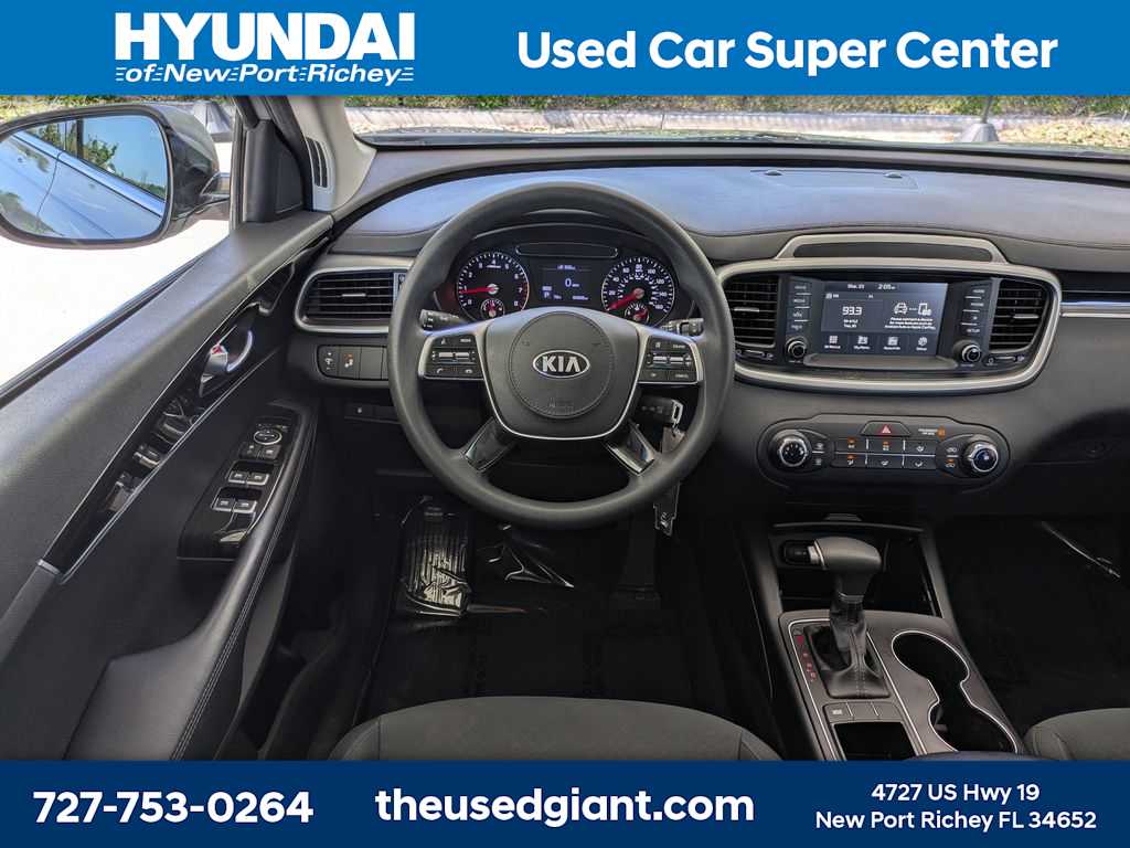 Thumbnail: 2020 Kia Sorento - 20