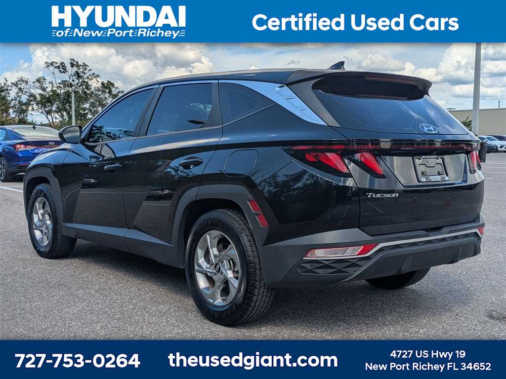 Thumbnail: 2022 Hyundai Tucson - 3