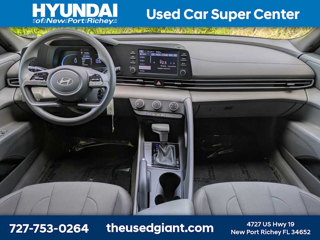 Thumbnail: 2025 Hyundai Elantra - 15