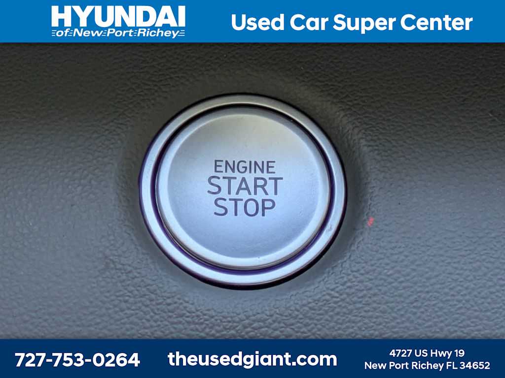 Thumbnail: 2025 Hyundai Elantra - 32