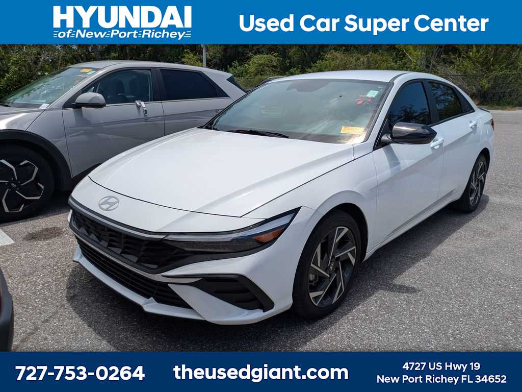 Thumbnail: 2025 Hyundai Elantra - 1