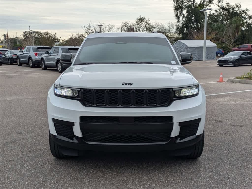 Thumbnail: 2023 Jeep Grand Cherokee L - 8