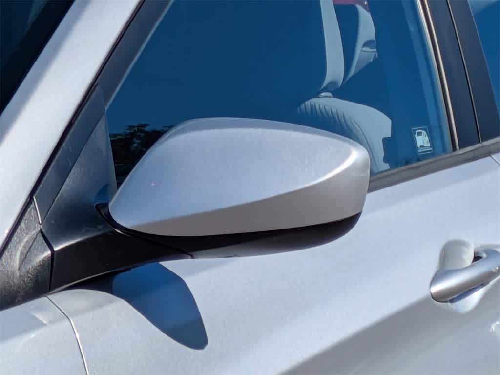 Thumbnail: 2012 Hyundai Accent - 11