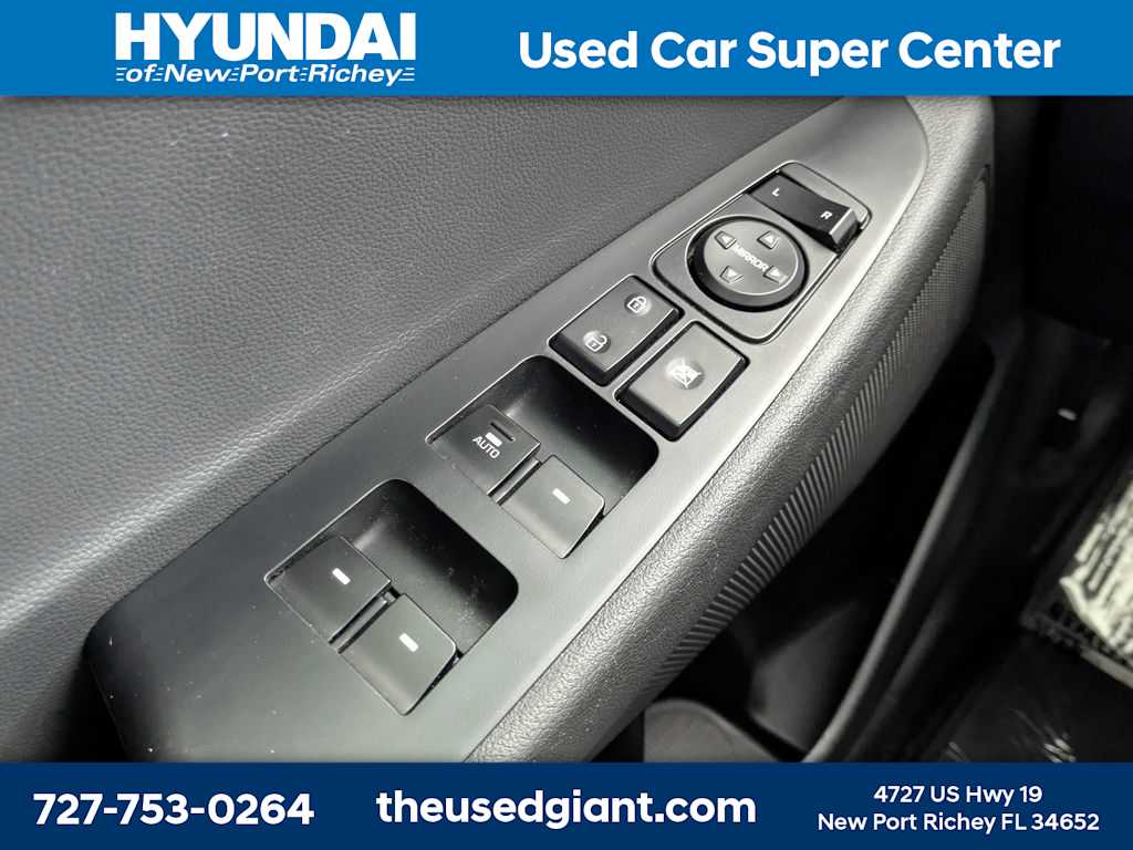 Thumbnail: 2020 Hyundai Tucson - 28