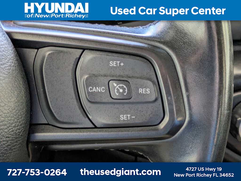 Thumbnail: 2022 Jeep Wrangler - 34