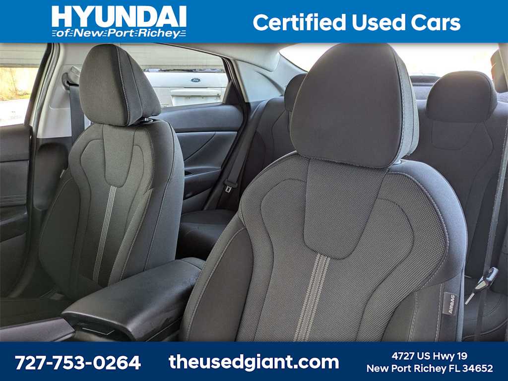 Thumbnail: 2021 Hyundai Elantra - 7