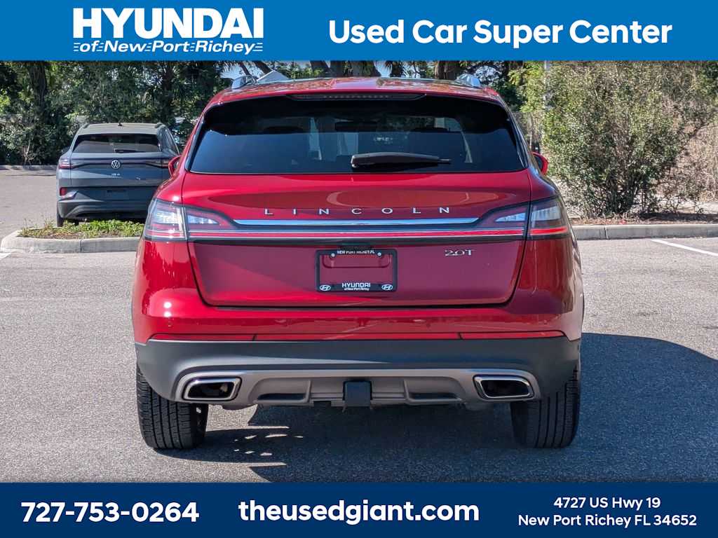 Thumbnail: 2020 Lincoln Nautilus - 4