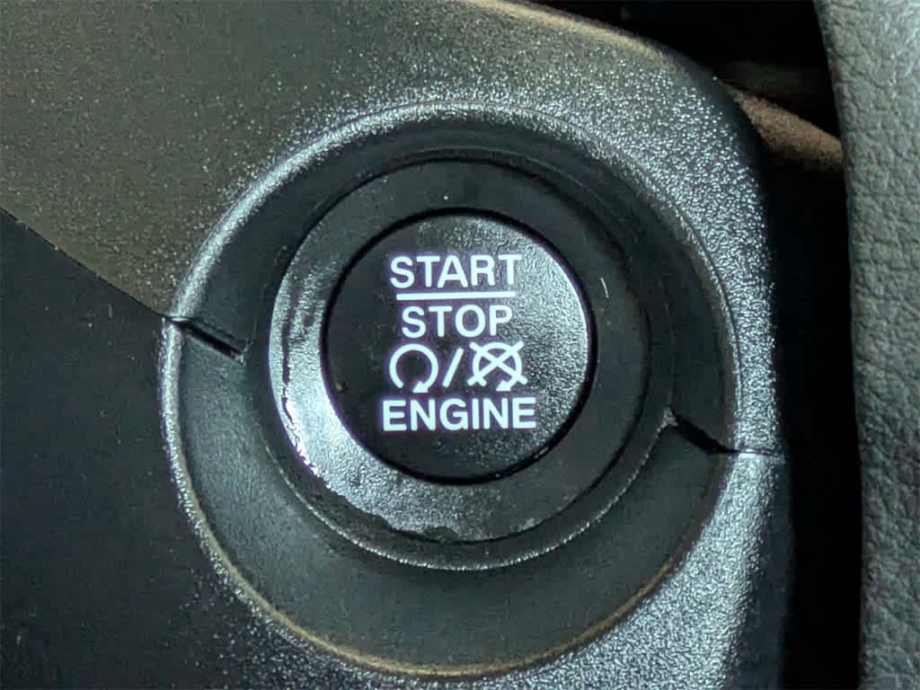 Thumbnail: 2021 Jeep Compass - 36