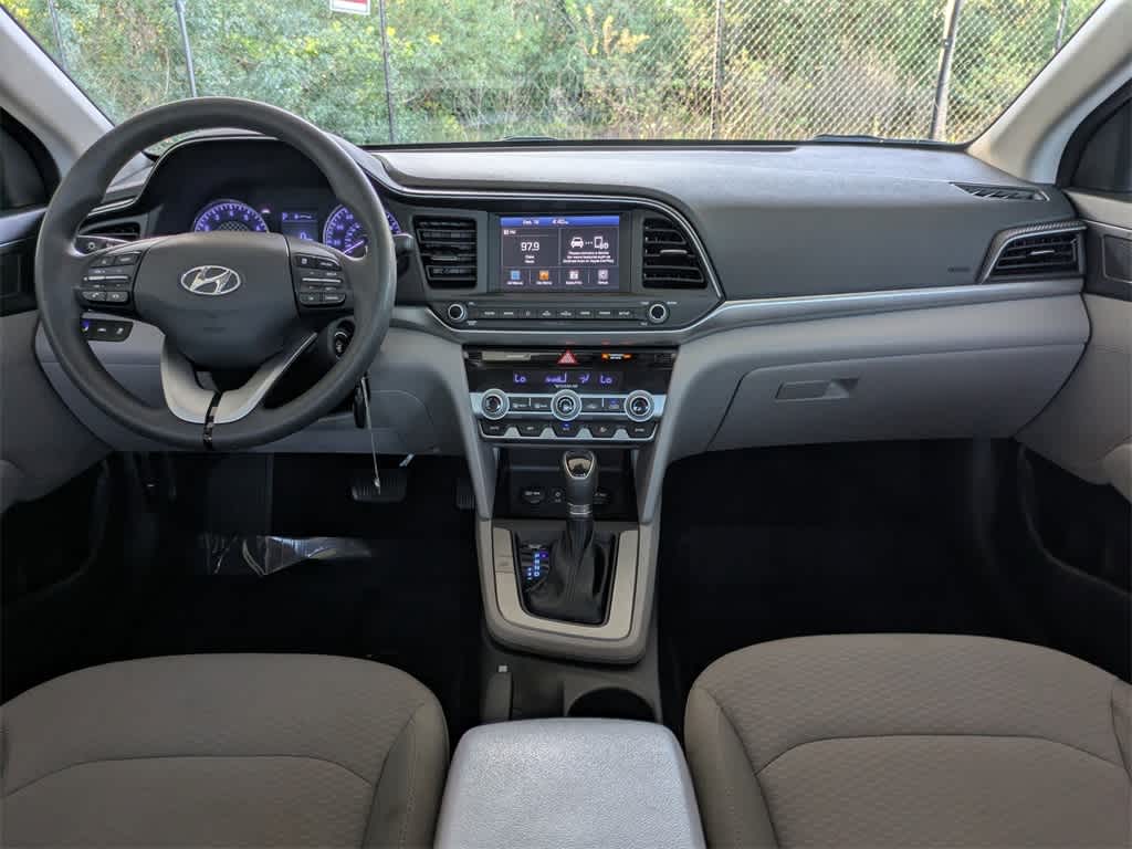 Thumbnail: 2020 Hyundai Elantra - 14