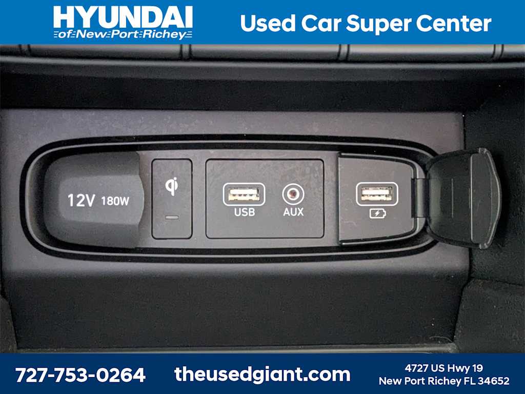 Thumbnail: 2020 Hyundai Santa Fe - 26