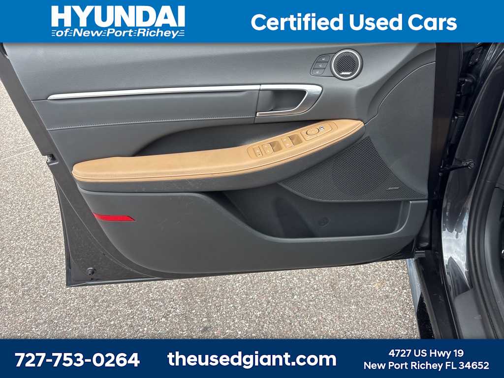 2020 Hyundai Sonata Limited 17
