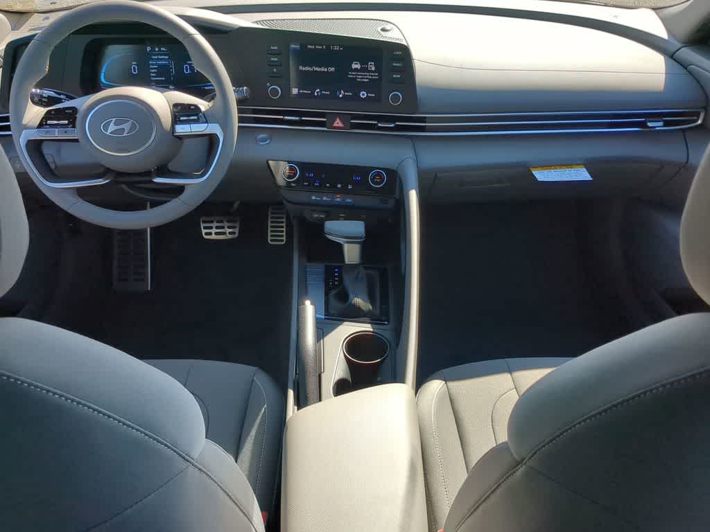 Thumbnail: 2026 Hyundai Elantra - 16