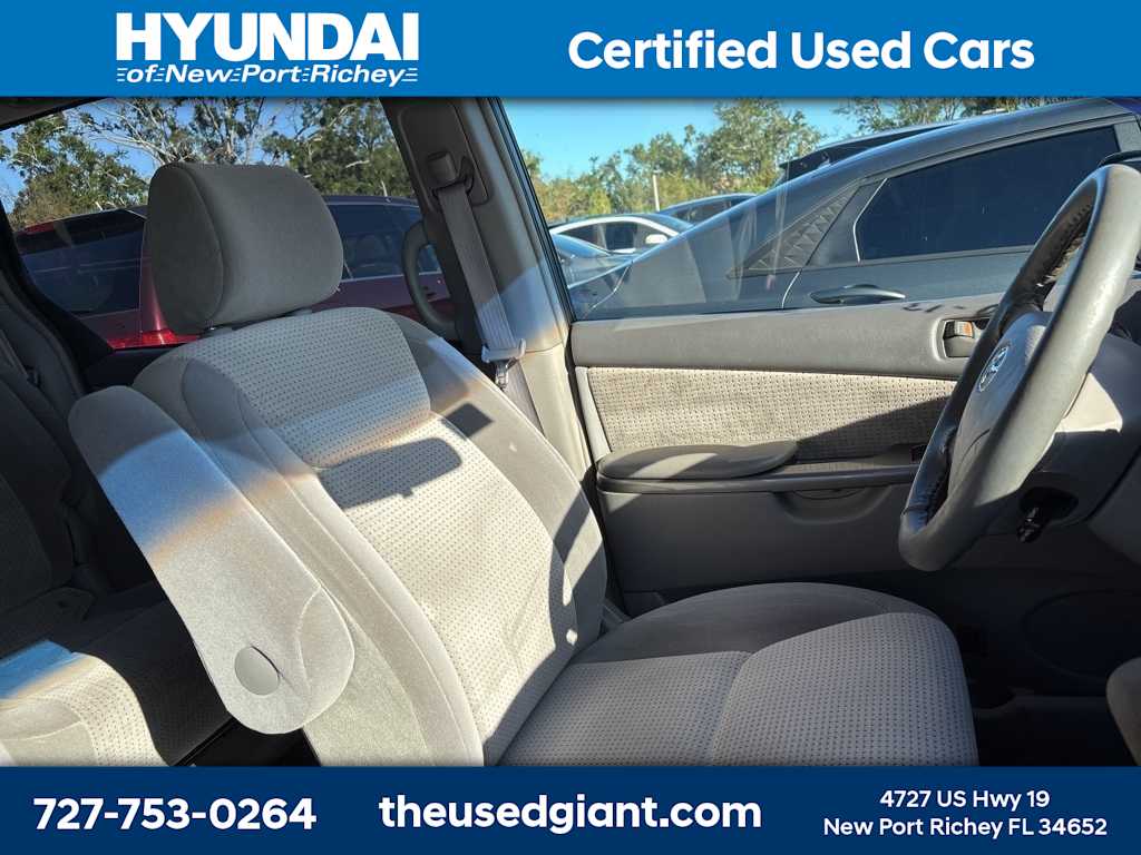 Thumbnail: 2006 Toyota Sienna - 8