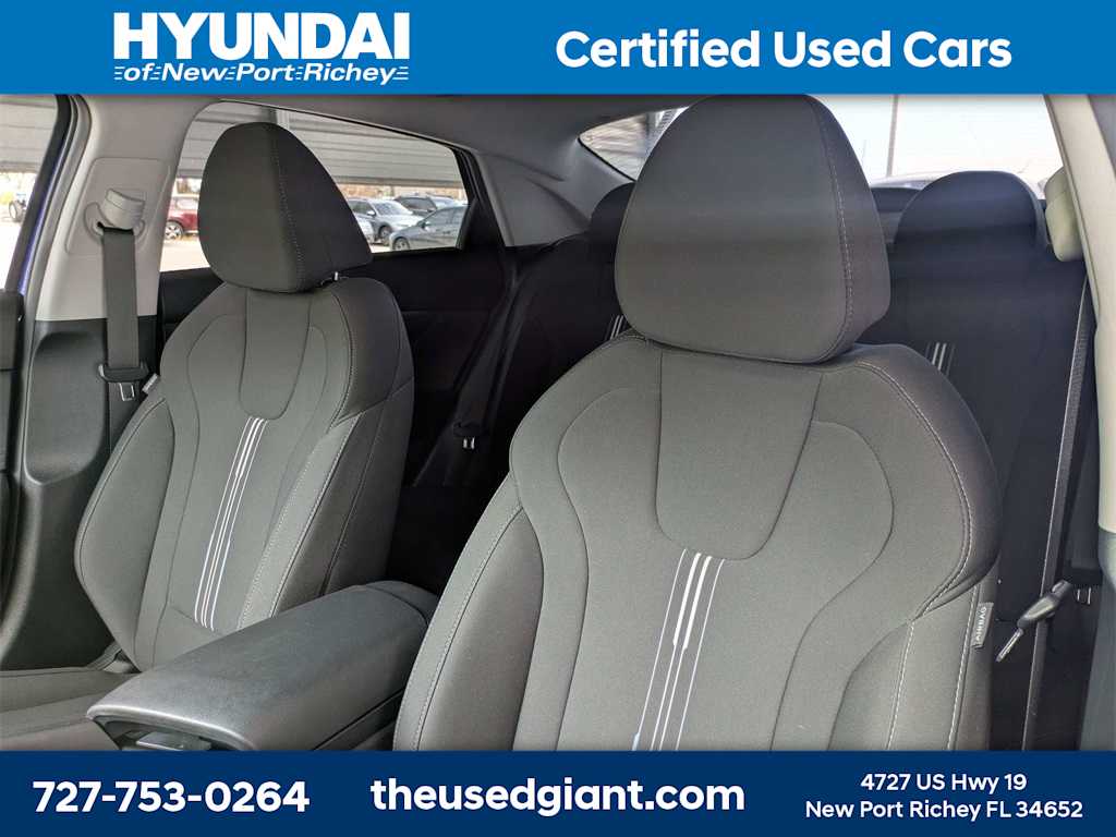 Thumbnail: 2023 Hyundai Elantra - 7