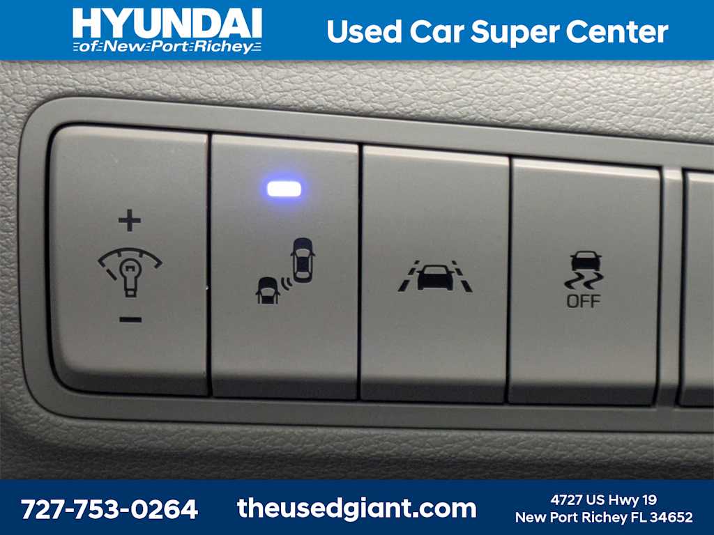 Thumbnail: 2020 Hyundai Tucson - 25