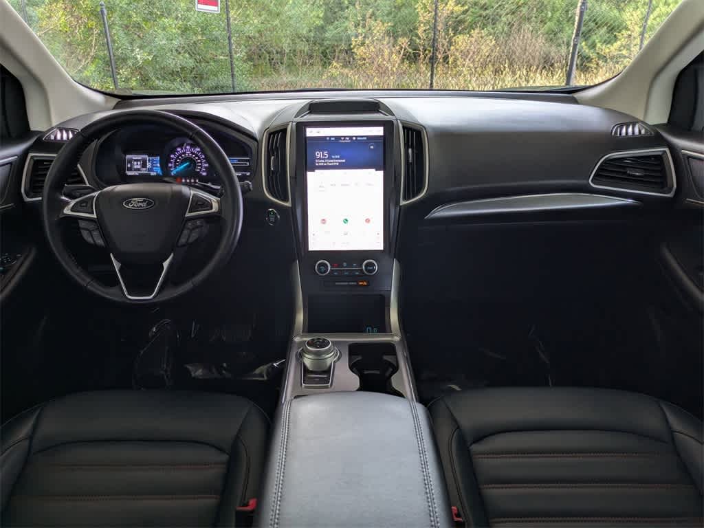 Thumbnail: 2023 Ford Edge - 21