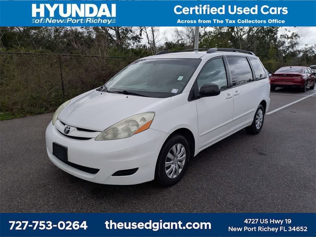 2007 Toyota Sienna LE -
                  New Port Richey, FL