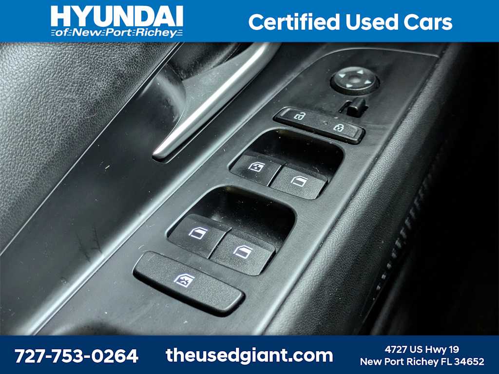 Thumbnail: 2023 Hyundai Elantra - 23