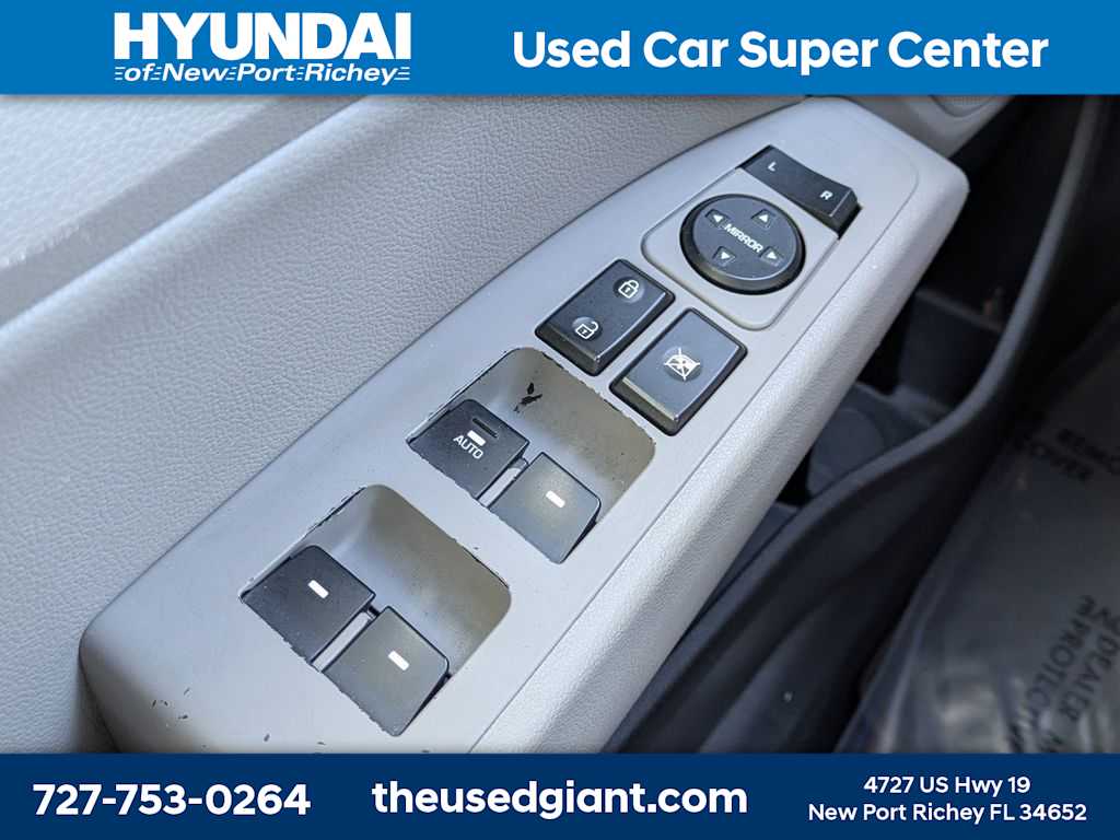 Thumbnail: 2020 Hyundai Elantra - 29