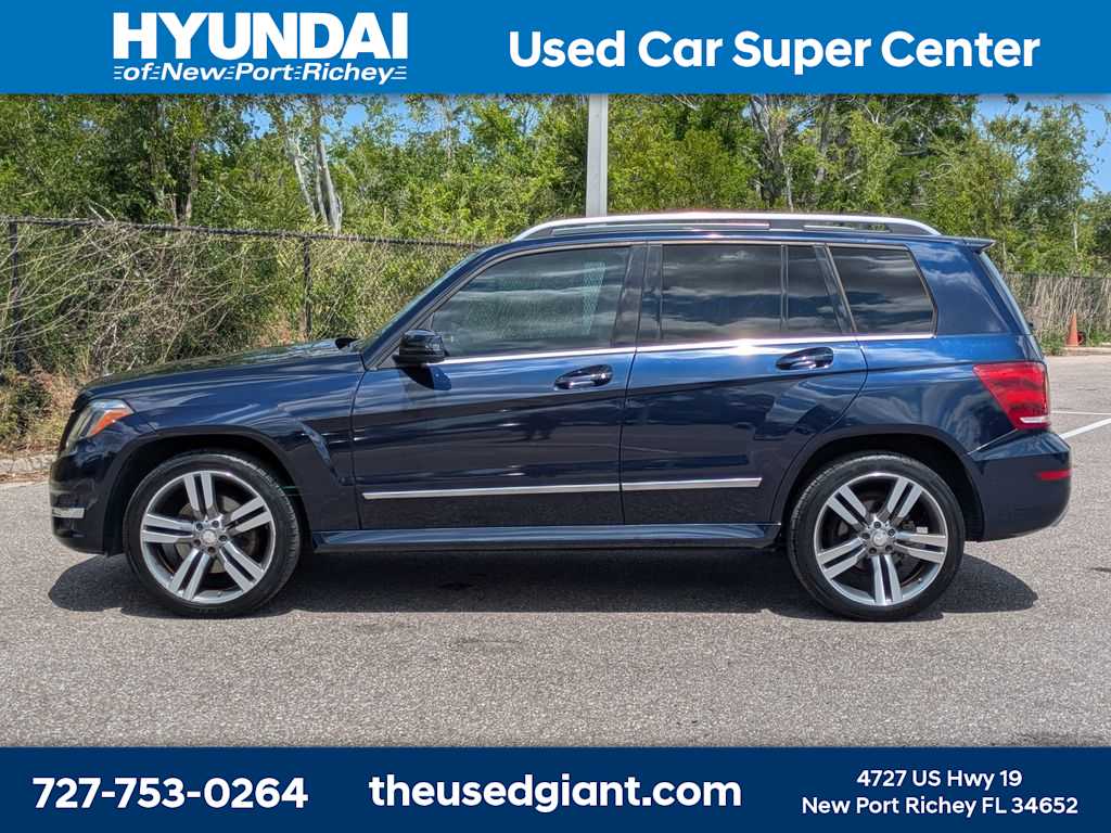 Thumbnail: 2014 Mercedes-Benz GLK - 2