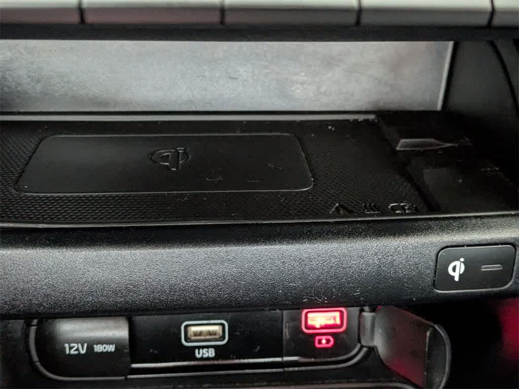 Thumbnail: 2022 Kia Forte - 23