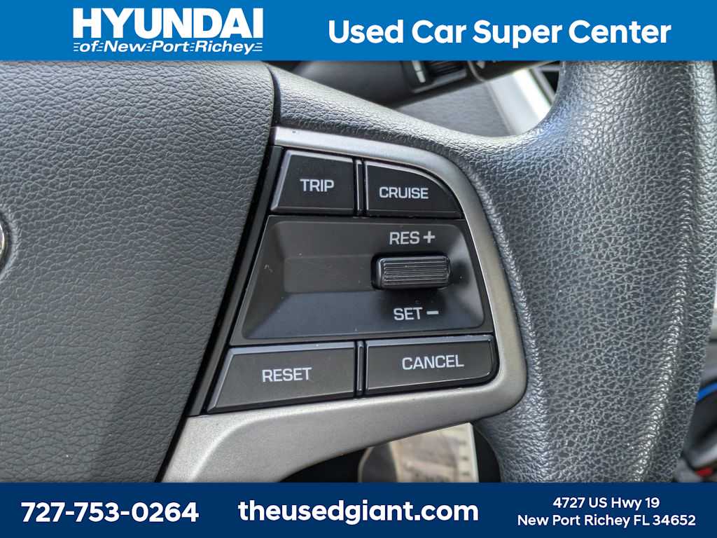 Thumbnail: 2021 Hyundai Accent - 25