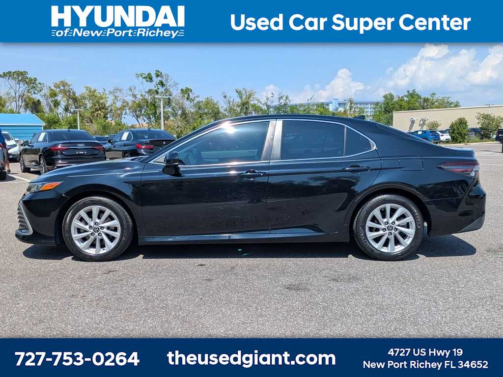 Thumbnail: 2022 Toyota Camry - 2