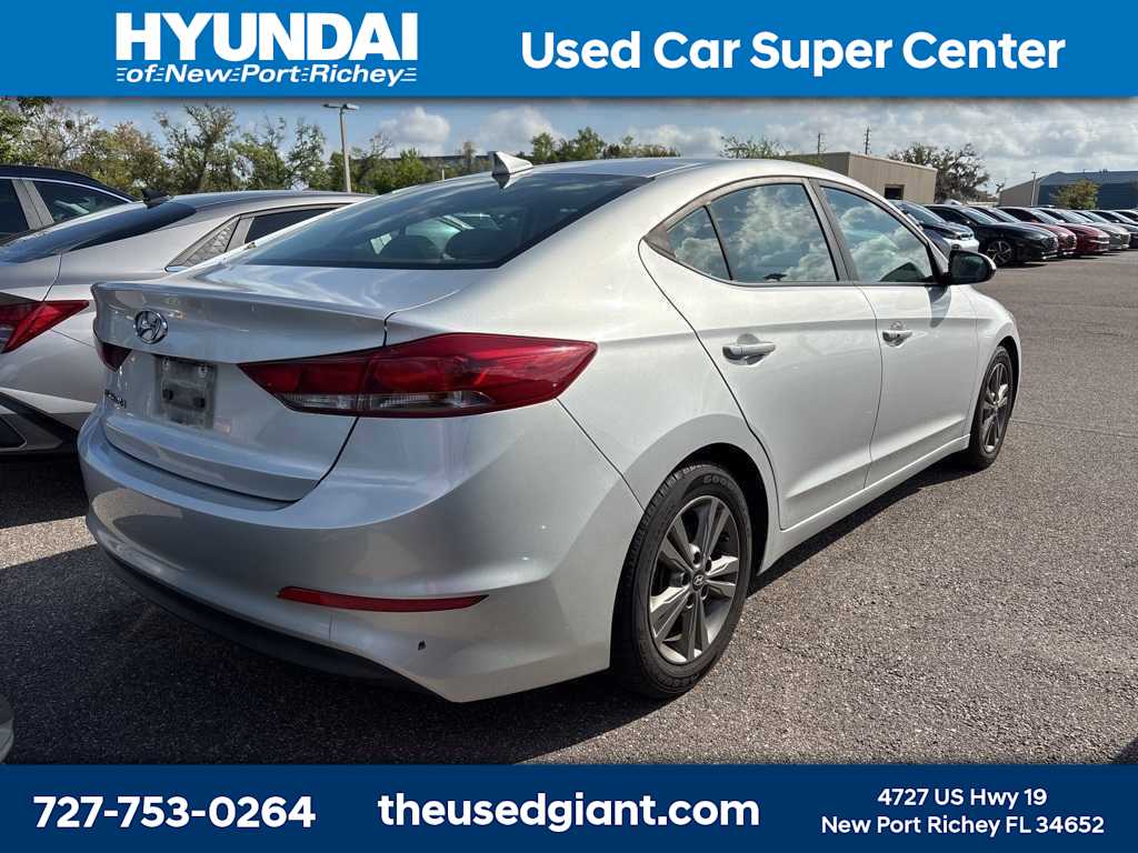 Thumbnail: 2018 Hyundai Elantra - 3