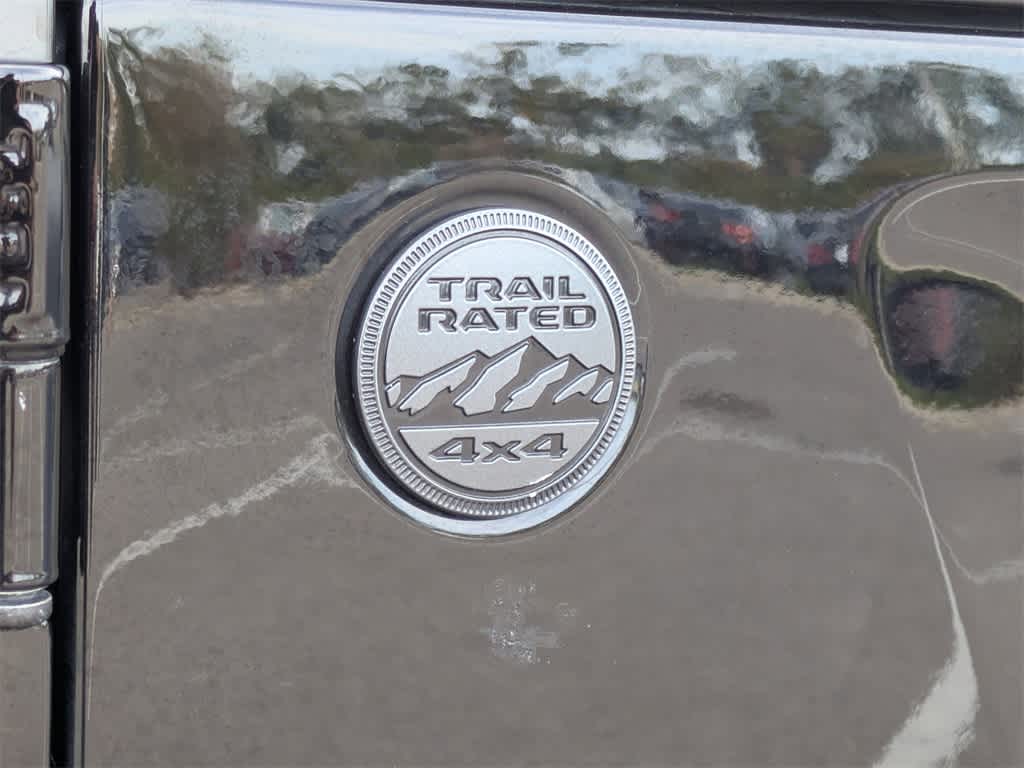 Thumbnail: 2025 Jeep Wrangler - 13