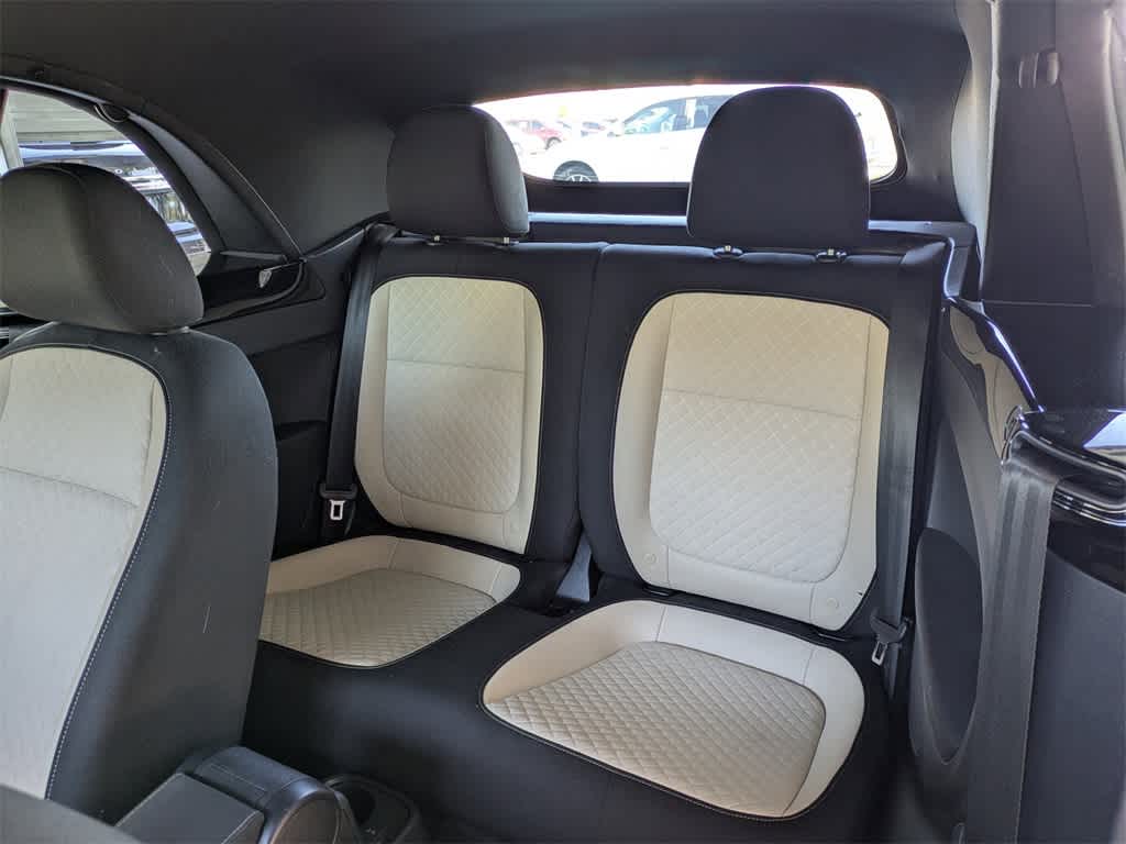 Thumbnail: 2019 Volkswagen Beetle - 13