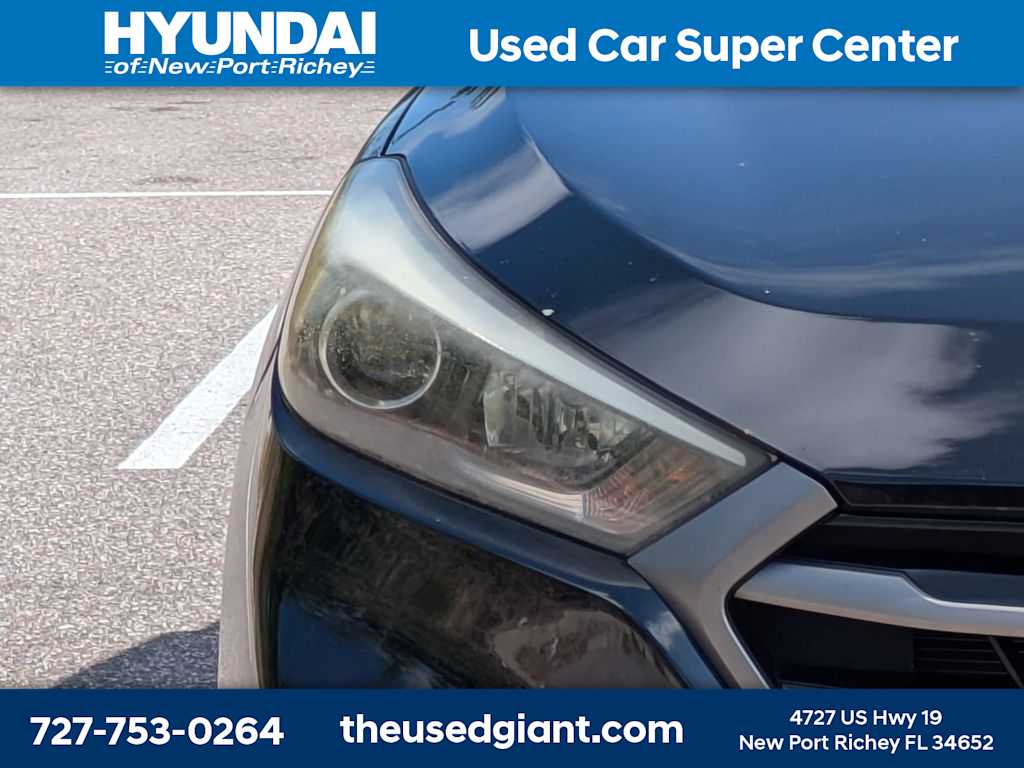 Thumbnail: 2016 Hyundai Tucson - 9