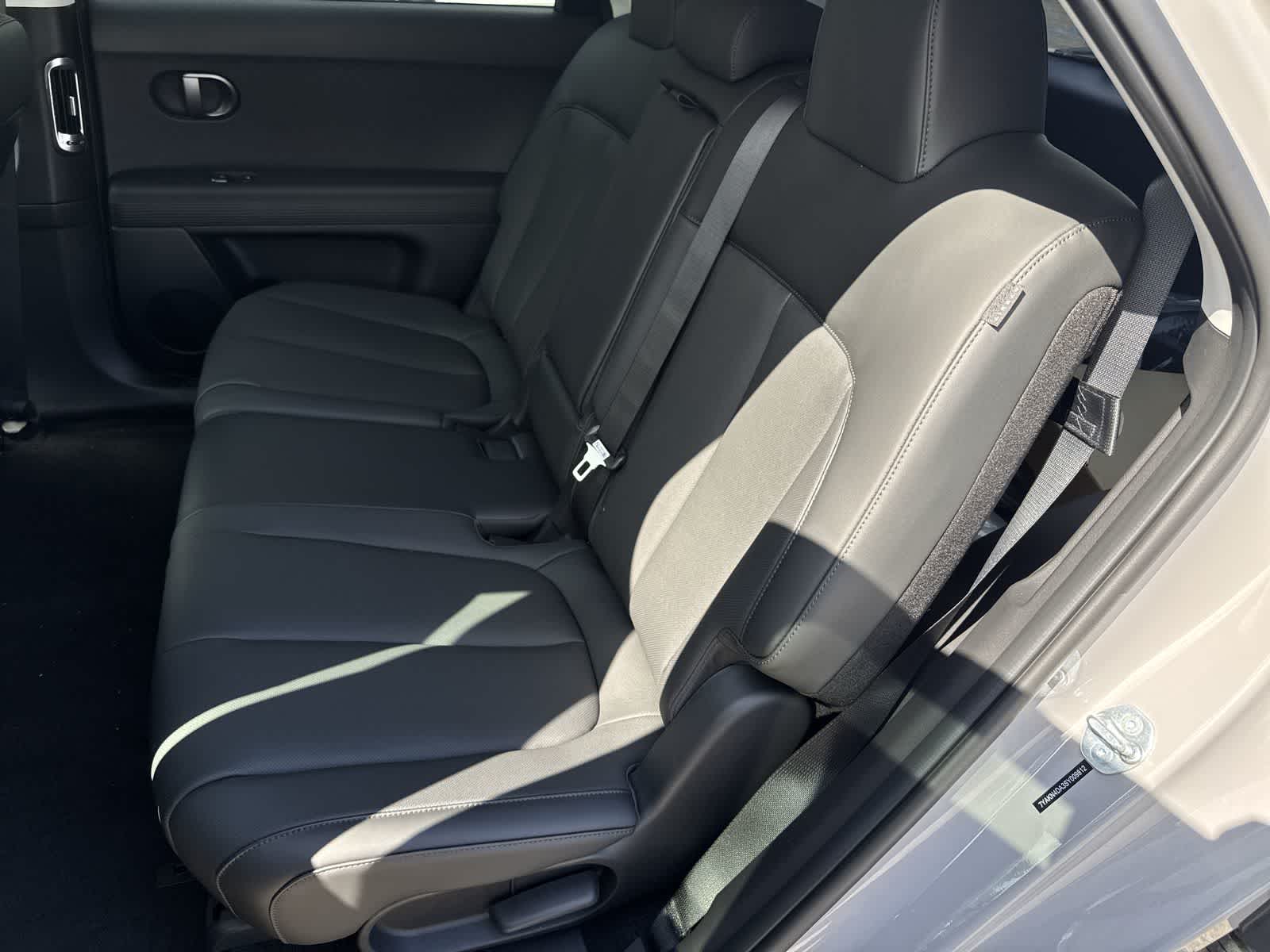 2025 Hyundai Ioniq 5 SEL 18