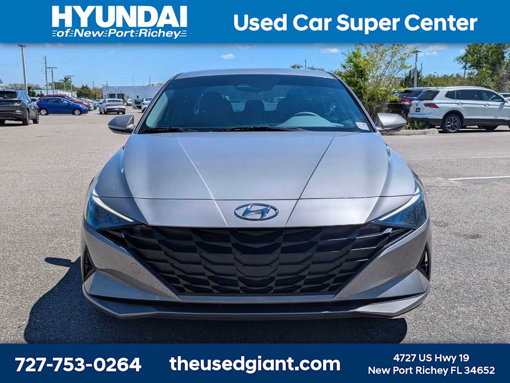 Thumbnail: 2023 Hyundai Elantra - 8