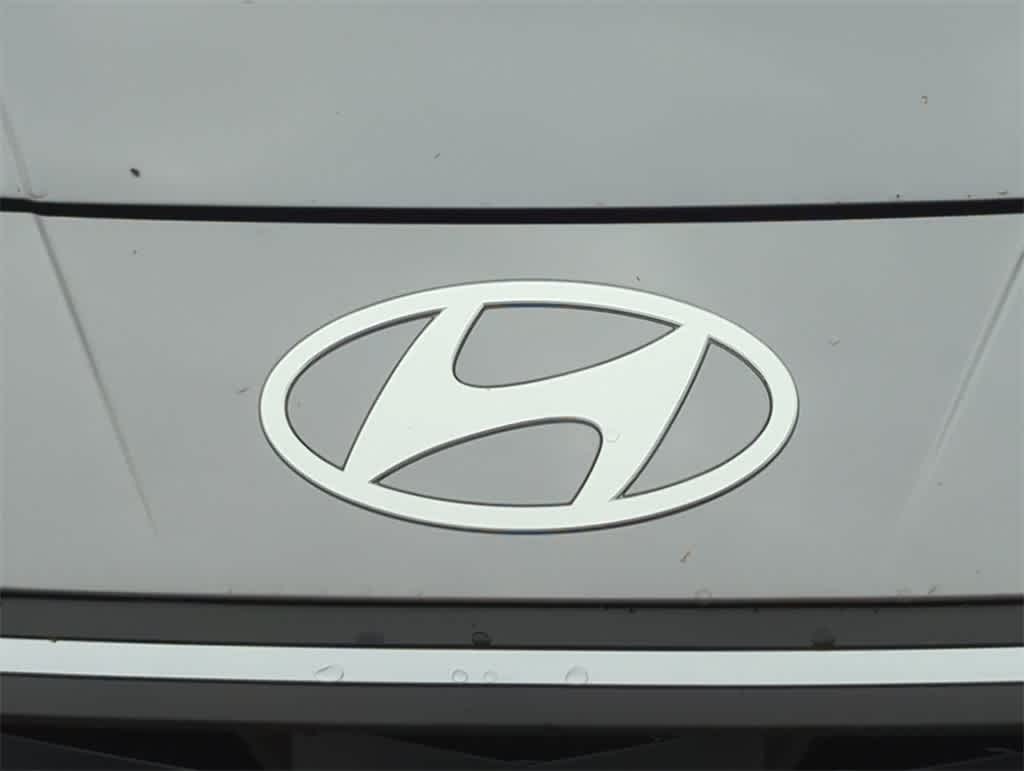 Thumbnail: 2025 Hyundai Elantra - 9