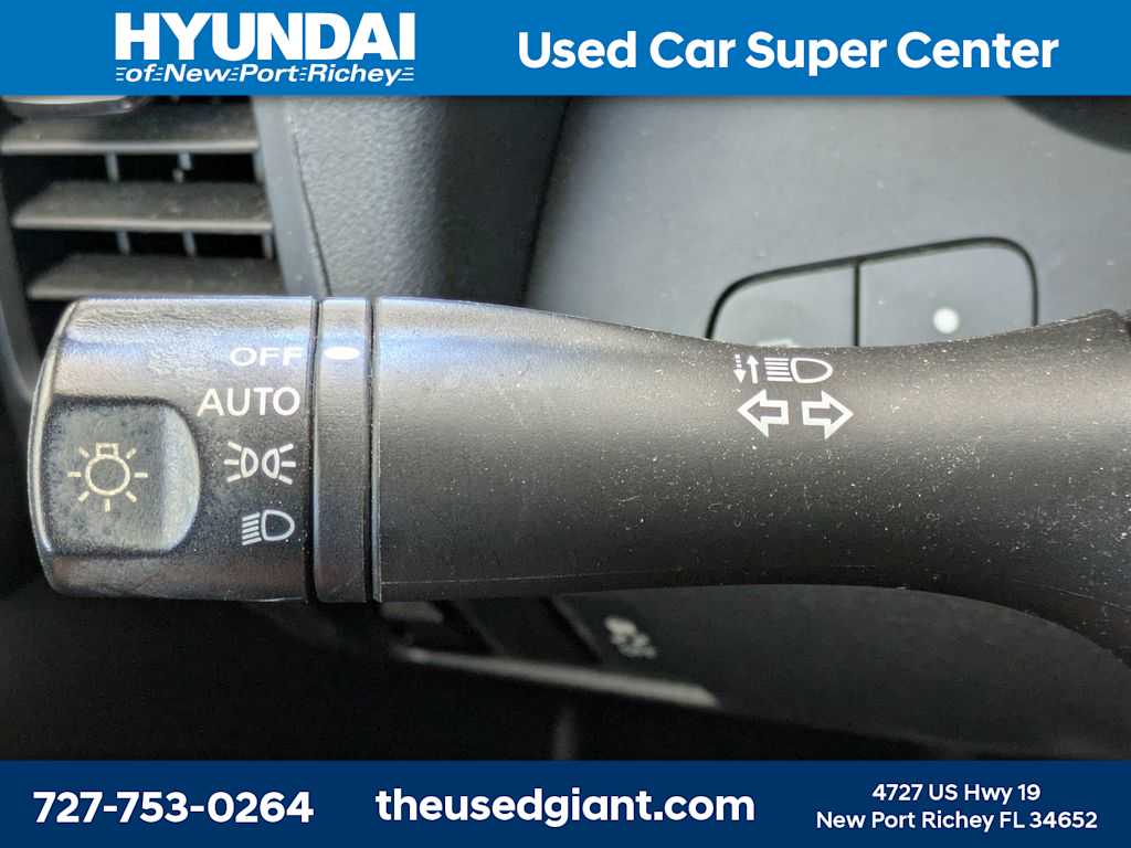 Thumbnail: 2012 Nissan Altima - 31