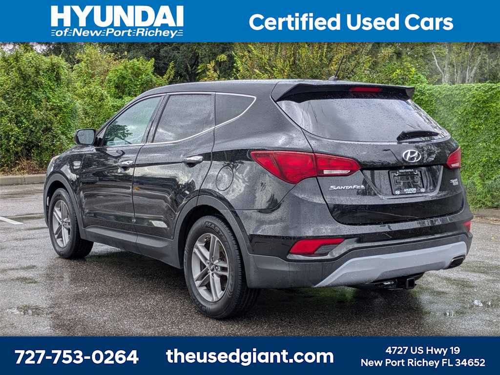 Thumbnail: 2018 Hyundai Santa Fe - 3