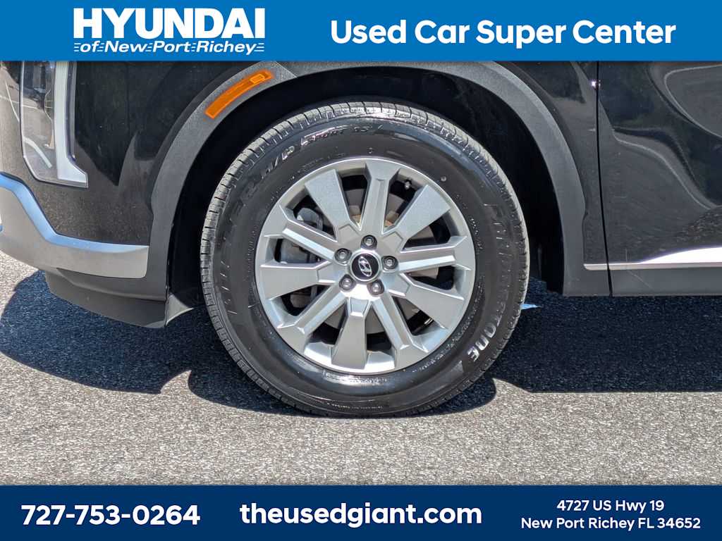 Thumbnail: 2023 Hyundai Palisade - 10