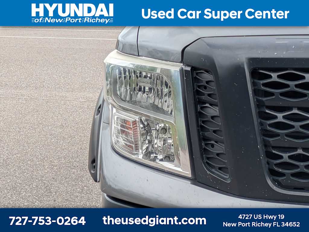 Thumbnail: 2018 Nissan Titan - 9