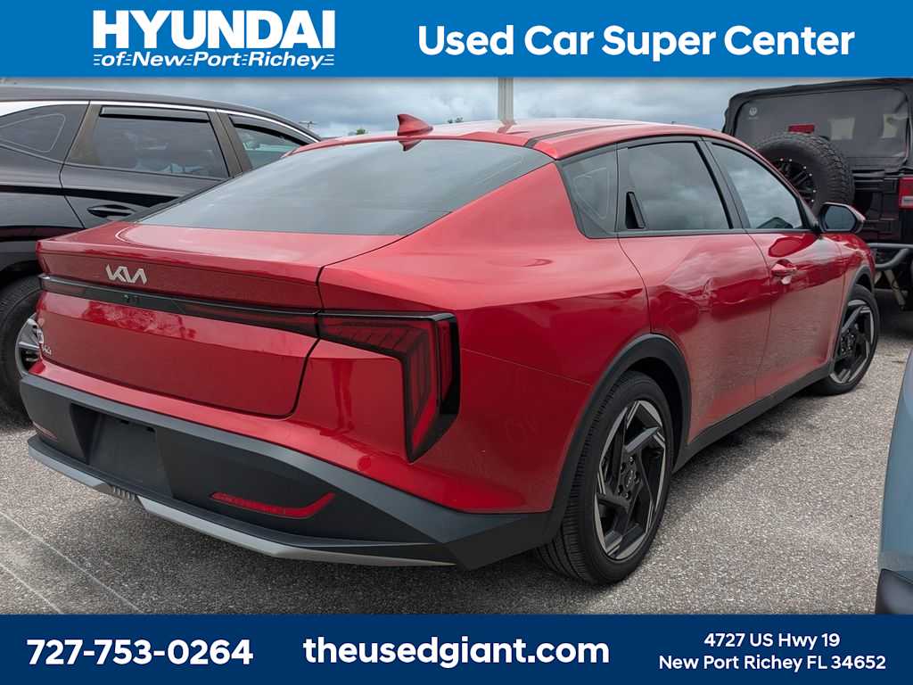 Thumbnail: 2025 Kia K4 - 2