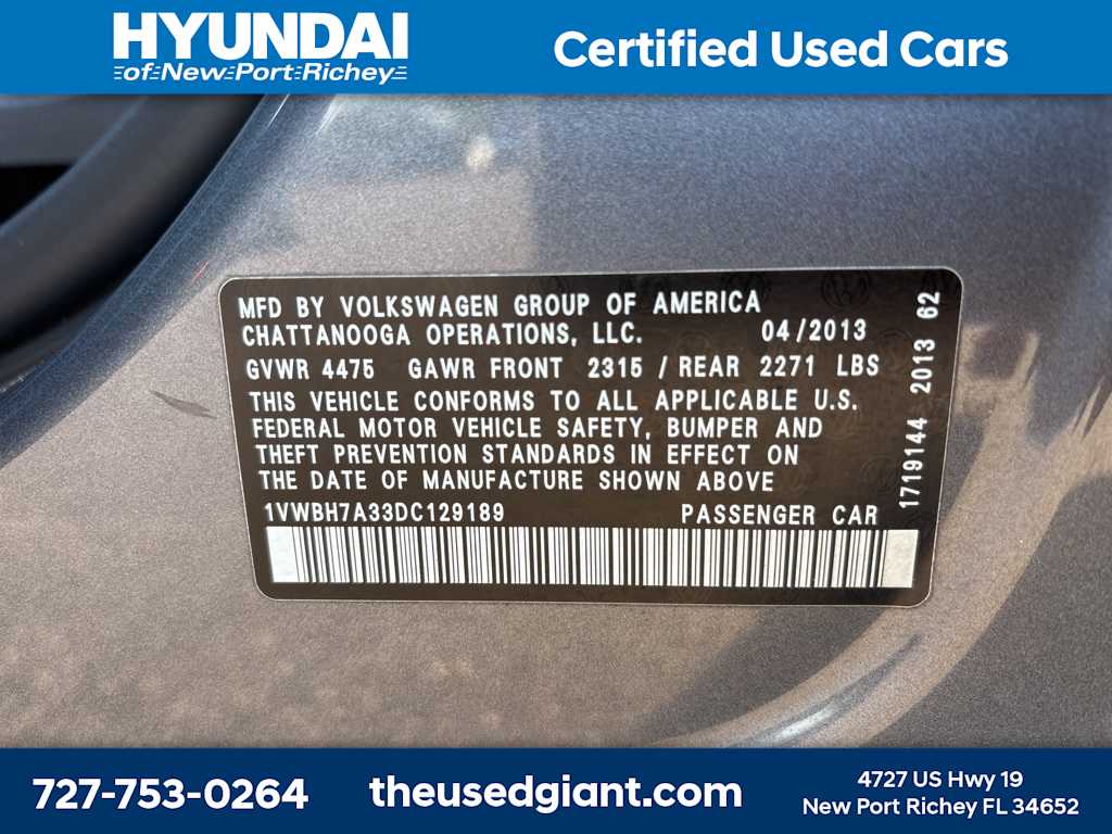 Thumbnail: 2013 Volkswagen Passat - 8