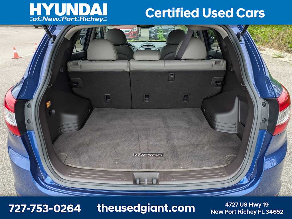 Thumbnail: 2015 Hyundai Tucson - 12