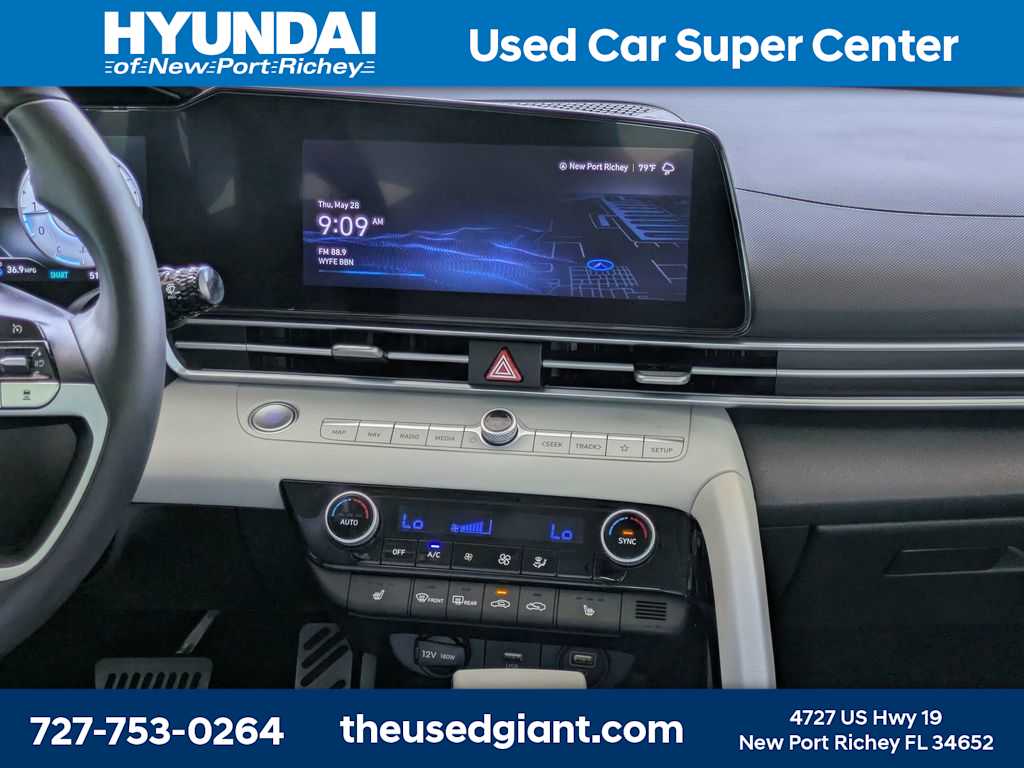 Thumbnail: 2023 Hyundai Elantra - 18