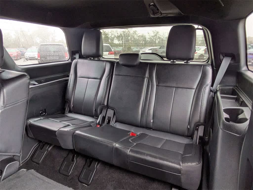 Thumbnail: 2020 Ford Expedition - 17