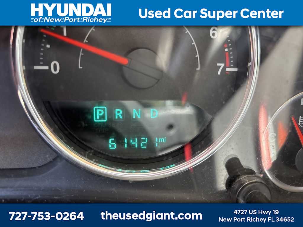 Thumbnail: 2015 Jeep Wrangler - 12